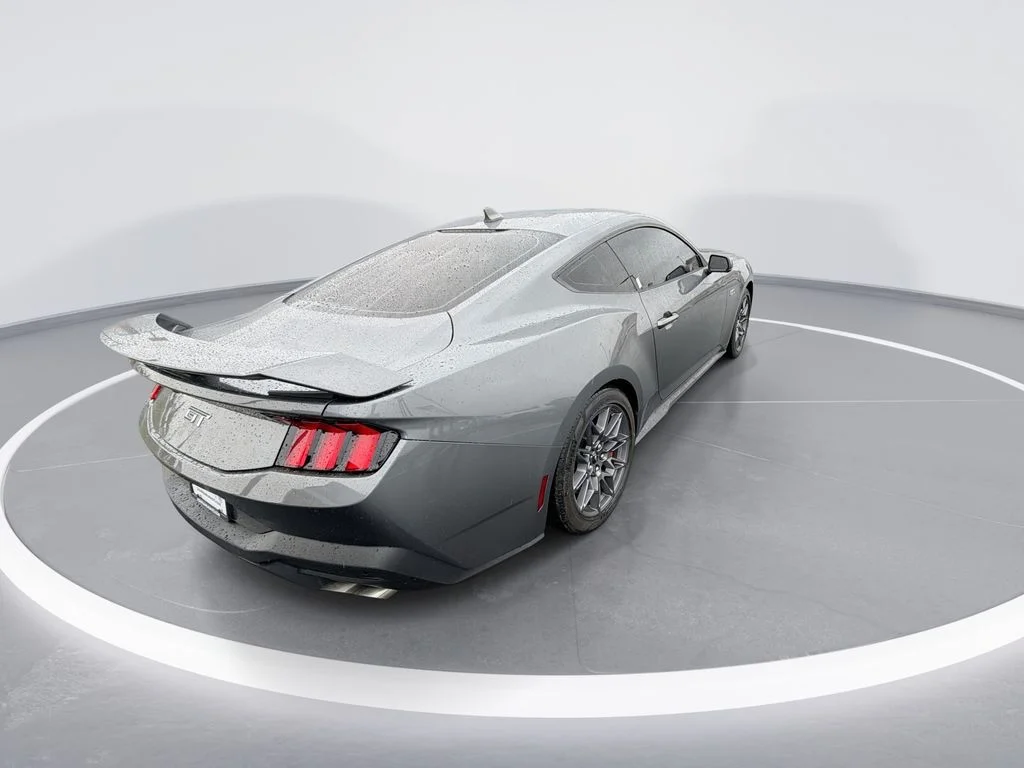 Used 2025 Gray Ford GT Premium image 8