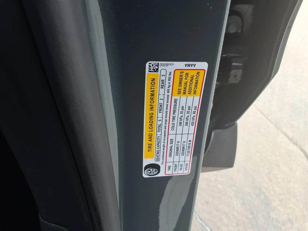 Used 2025 Gray Chevrolet LT image 37