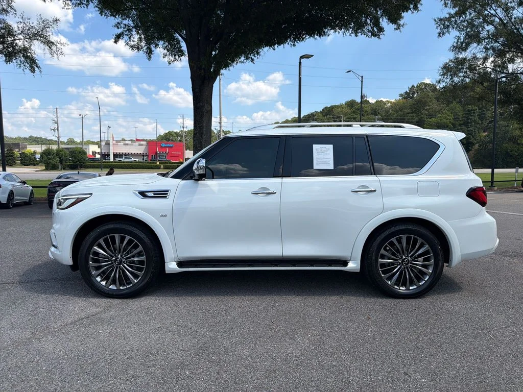 Used 2018 Moonstone White INFINITI  image 7