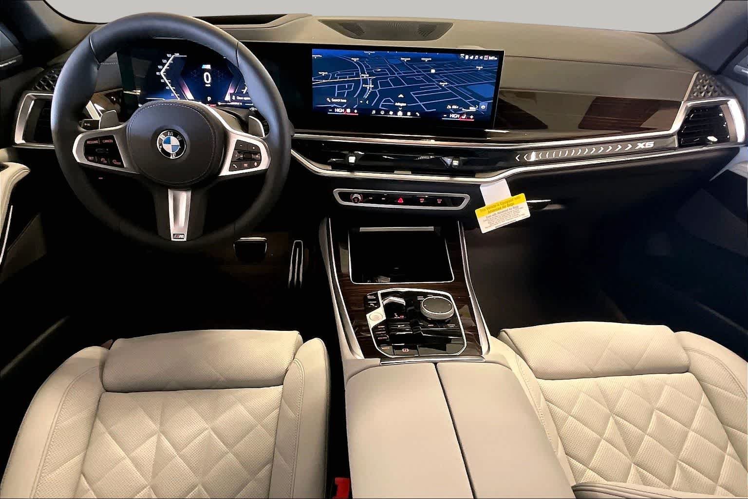 New 2026 Dravit Grey Metallic BMW sDrive40i image 5