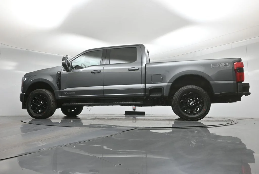 New 2026 Carbonized Gray Metallic Ford Lariat image 41