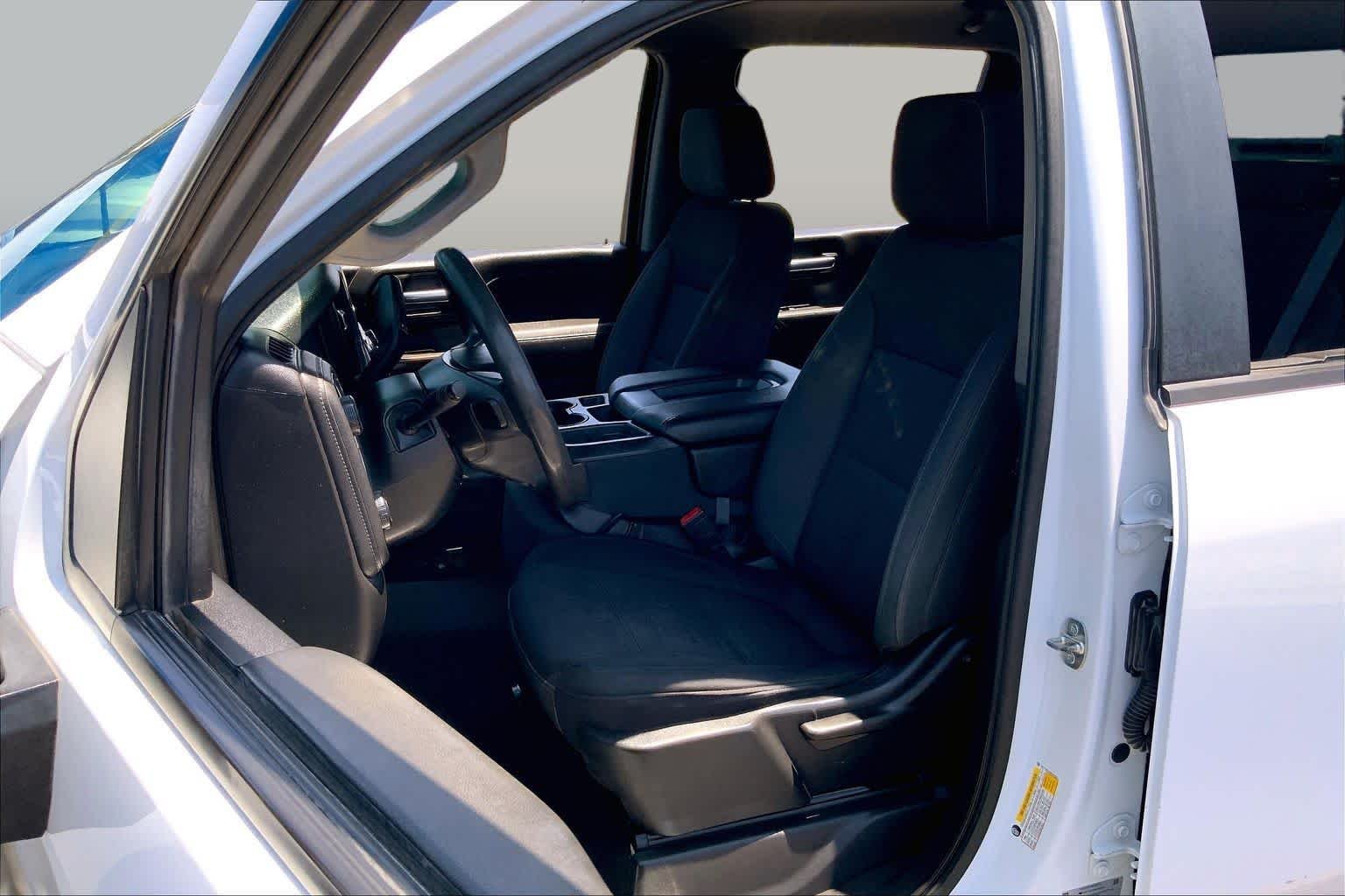 Used 2021 Summit White Chevrolet LT image 7