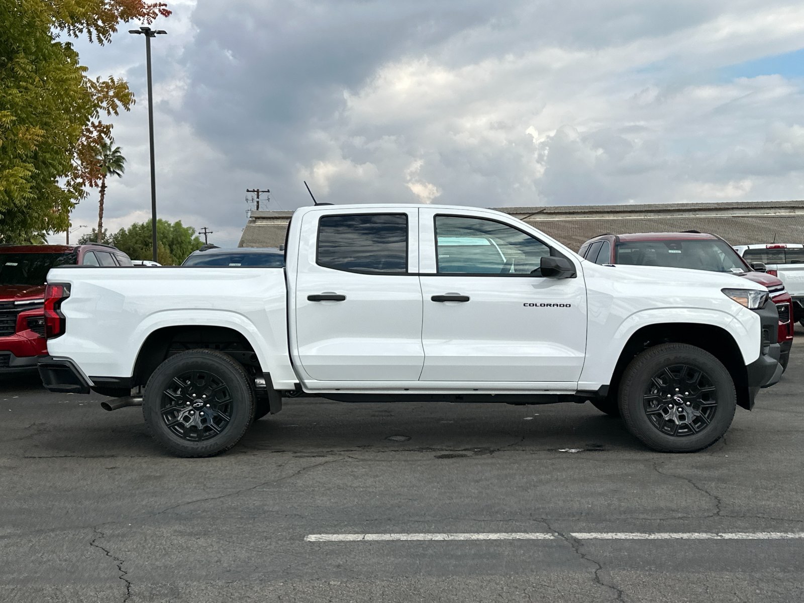 2026 Chevrolet Colorado WT view 3