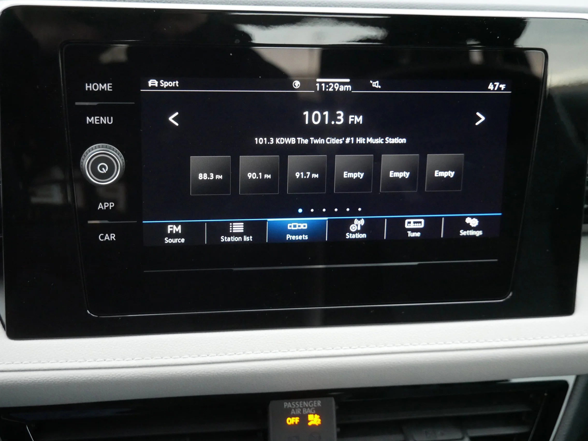 New 2026 Platinum Gray Metallic Volkswagen S image 8