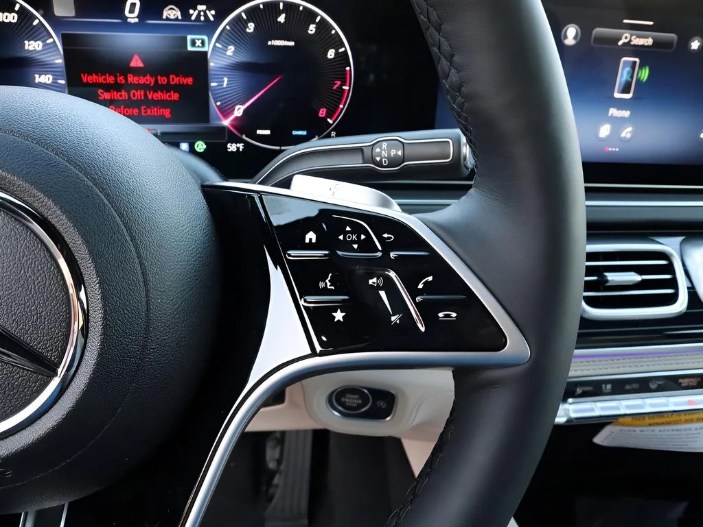 New 2026 Selenite Grey Metallic Mercedes-Benz GLE 580 image 41