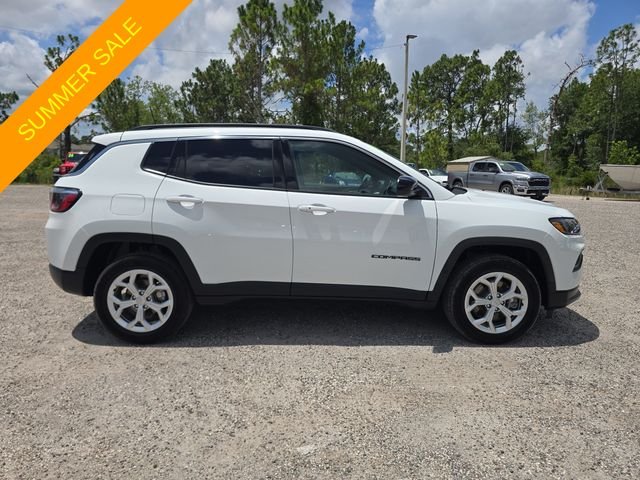 Certified Used 2024 White Jeep Latitude image 3