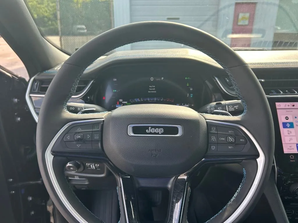 Used 2024 Black Jeep Trailhawk 4xe image 14
