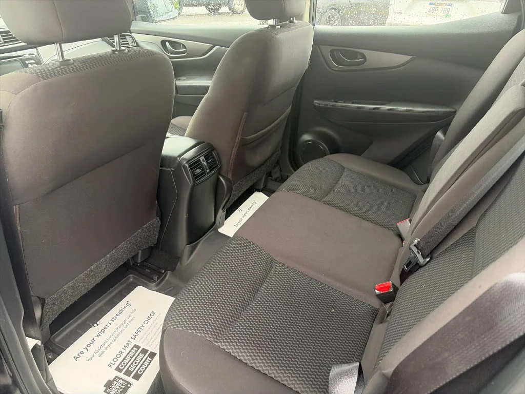 Used 2018 Black Nissan S image 14