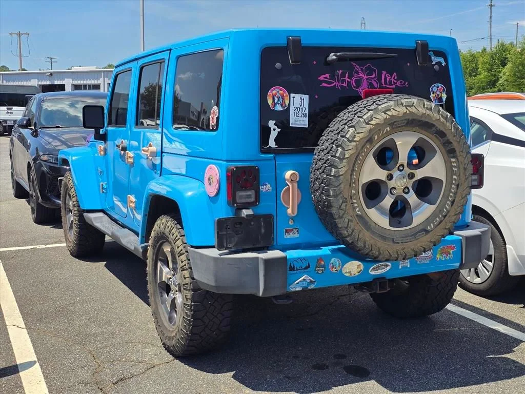 Used 2017 Blue Jeep Unlimited Sahara image 11