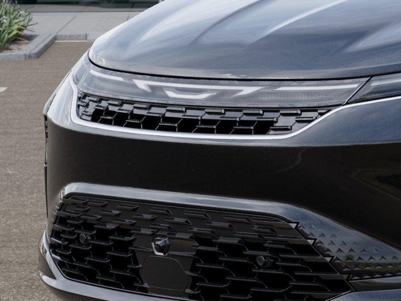 New 2027 Diamond Black Crystal Pearl-Coat Exterior Paint Chrysler Limited image 11