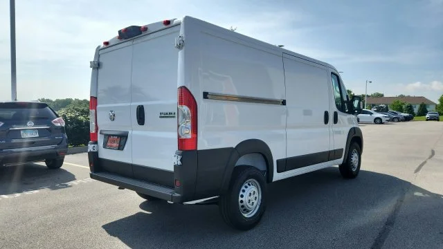 New 2026 Bright White Clear-Coat Exterior Paint RAM Low Roof image 7