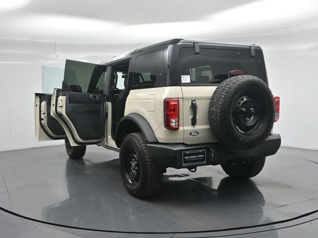 New 2026 Beige Ford Big Bend image 29