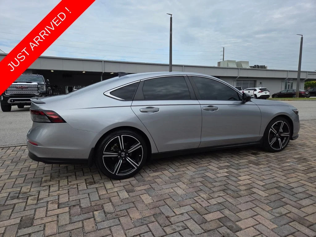 Used 2023 Silver Honda Sport image 11