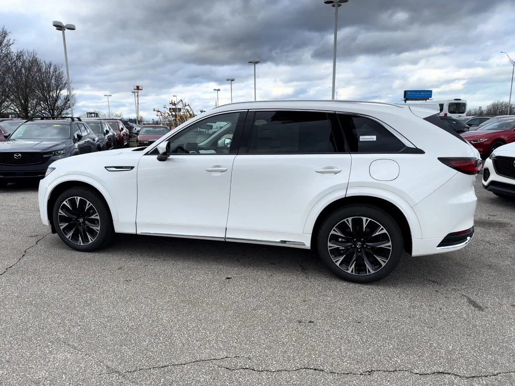 2026 Mazda CX-90 Premium Plus Package - Photo 8