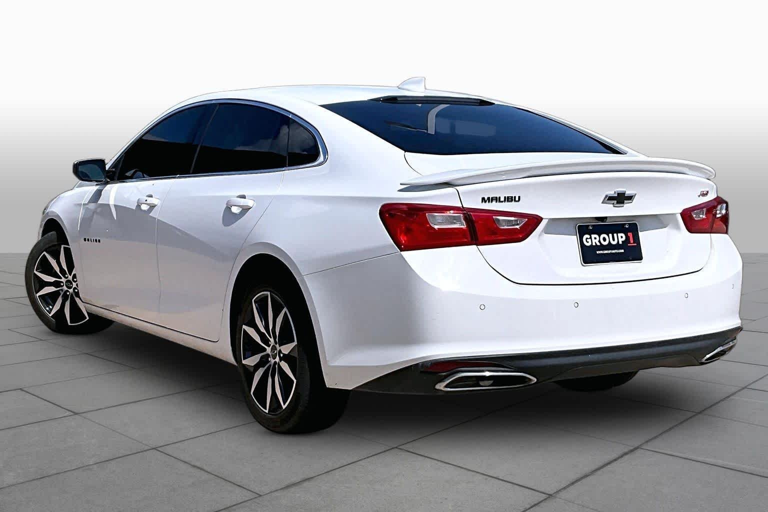 Used 2024 Summit White Chevrolet RS image 11