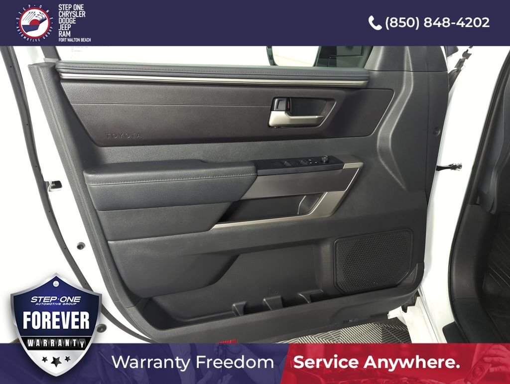 Used 2025 White Toyota SR5 image 17