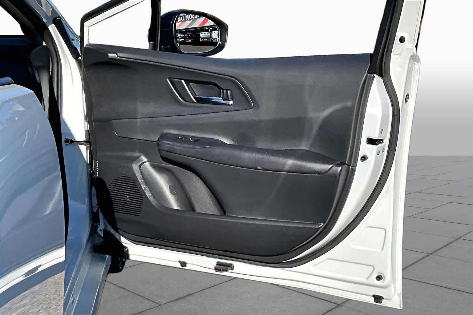 Used 2023 Wind Chill Pearl Toyota XSE Premium image 22