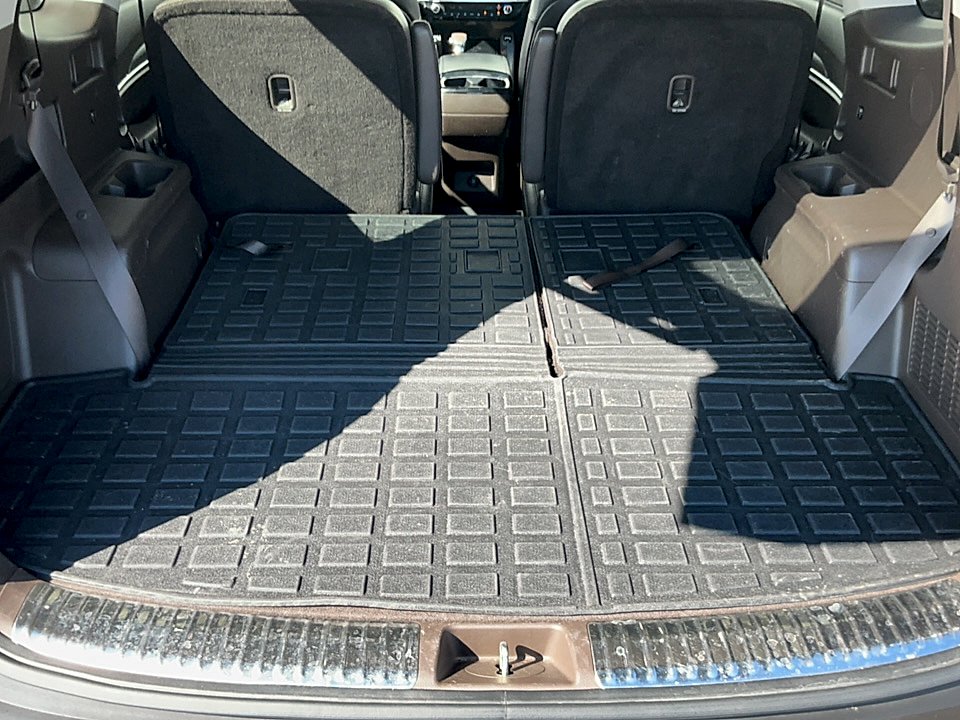 Used 2020 Ebony Black Kia SX image 20