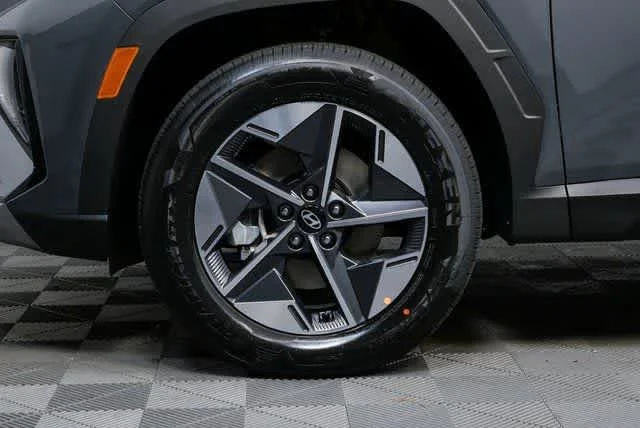 New 2026 Ecotronic Gray Hyundai SEL Convenience image 14