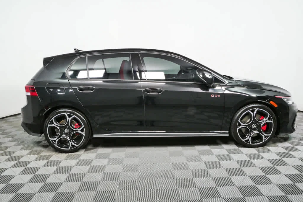 New 2026 Mythos Black Metallic Volkswagen Autobahn image 2