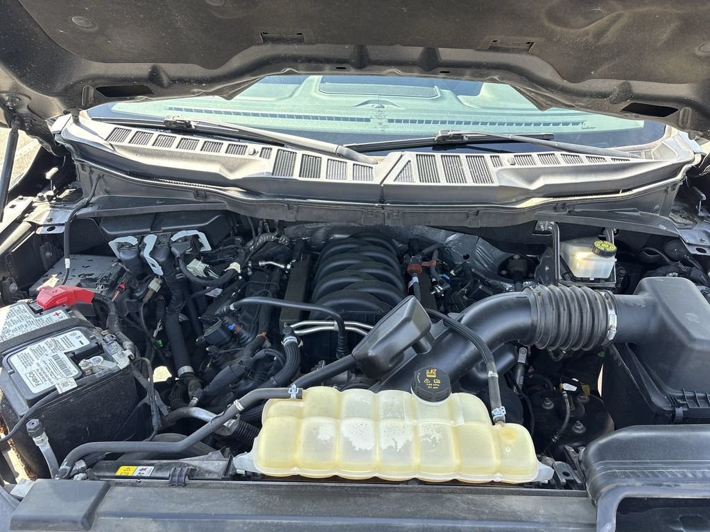Used 2022 Gray Ford XLT image 18