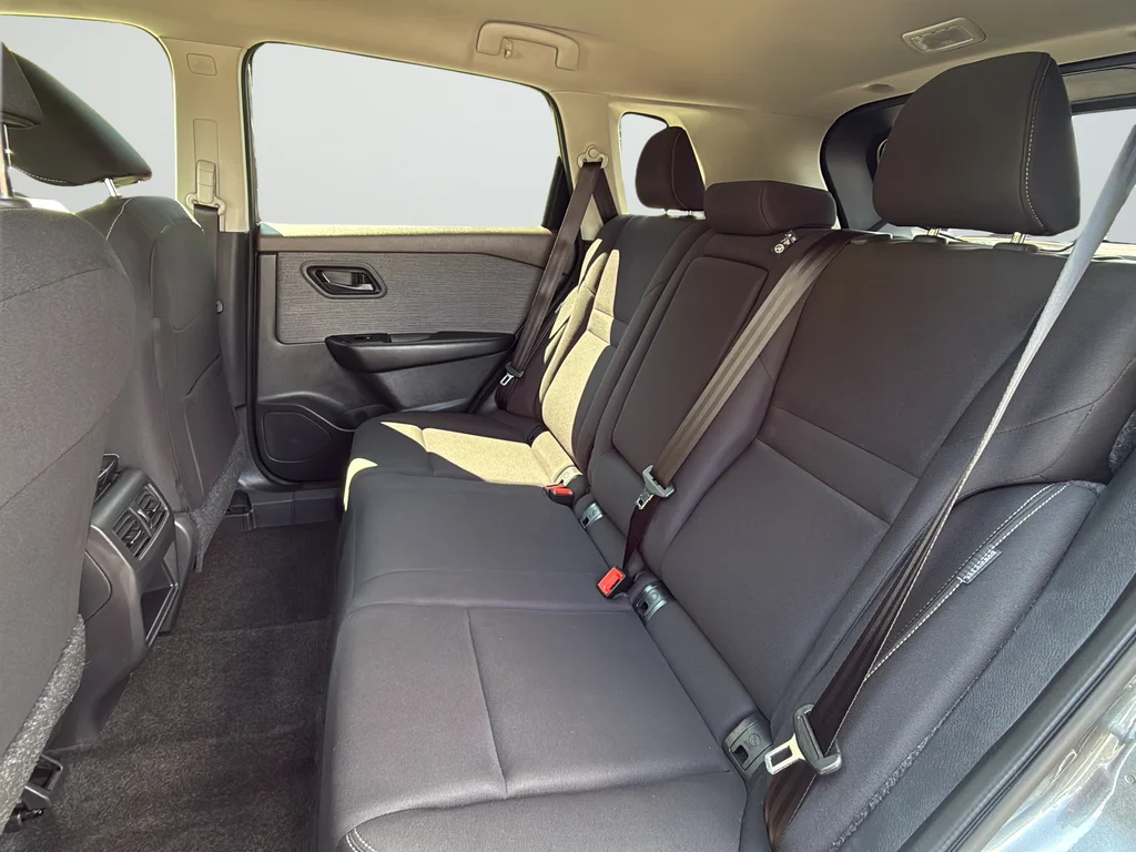 Used 2023 Gray Nissan S image 31