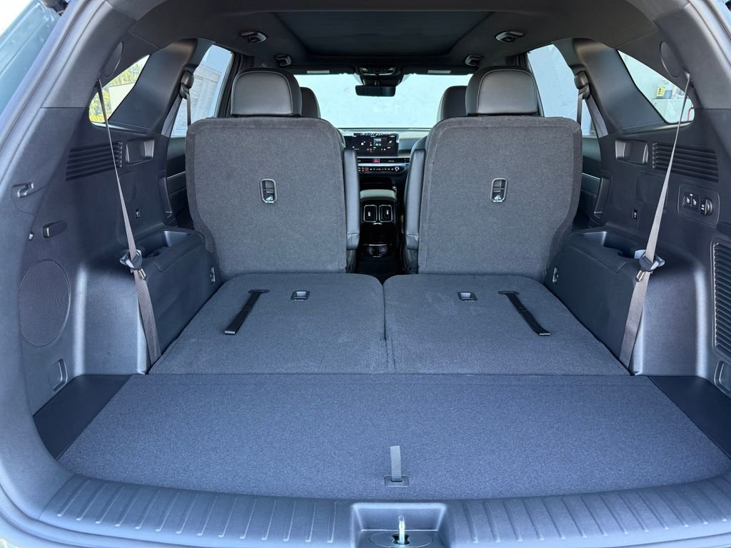 New 2026 Cityscape Green Kia X-Line SX Prestige AWD image 11