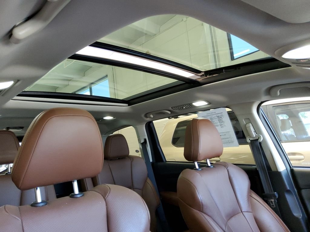 Used 2022 Brown Subaru Touring image 25