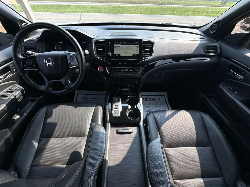 Used 2022 Blue Honda Black Edition image 21