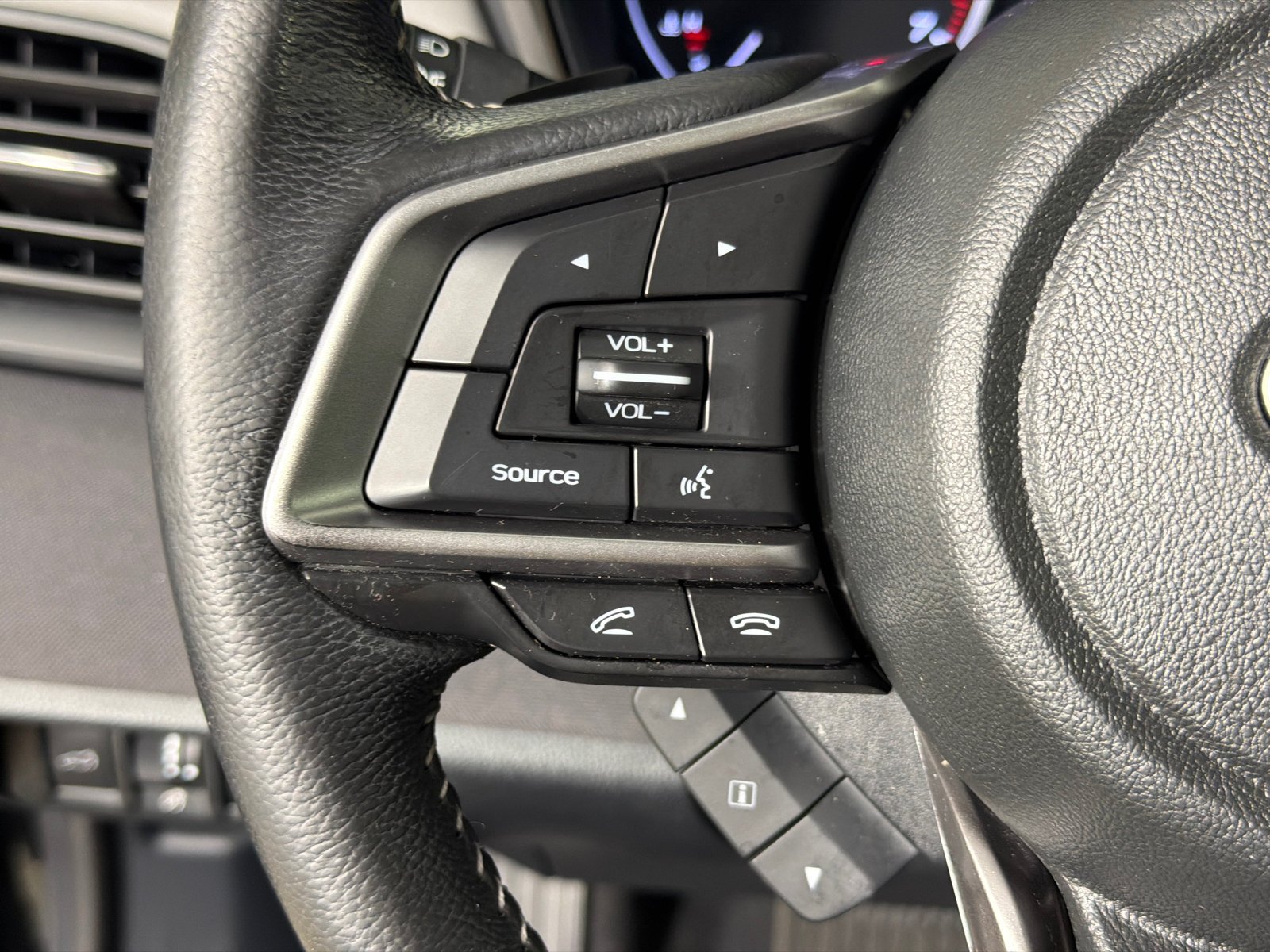 Used 2020 Crystal Black Silica Subaru Premium image 27