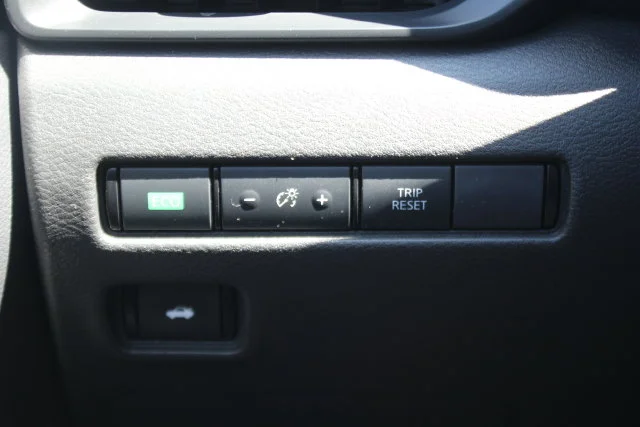 Used 2025 Gray Nissan S image 16