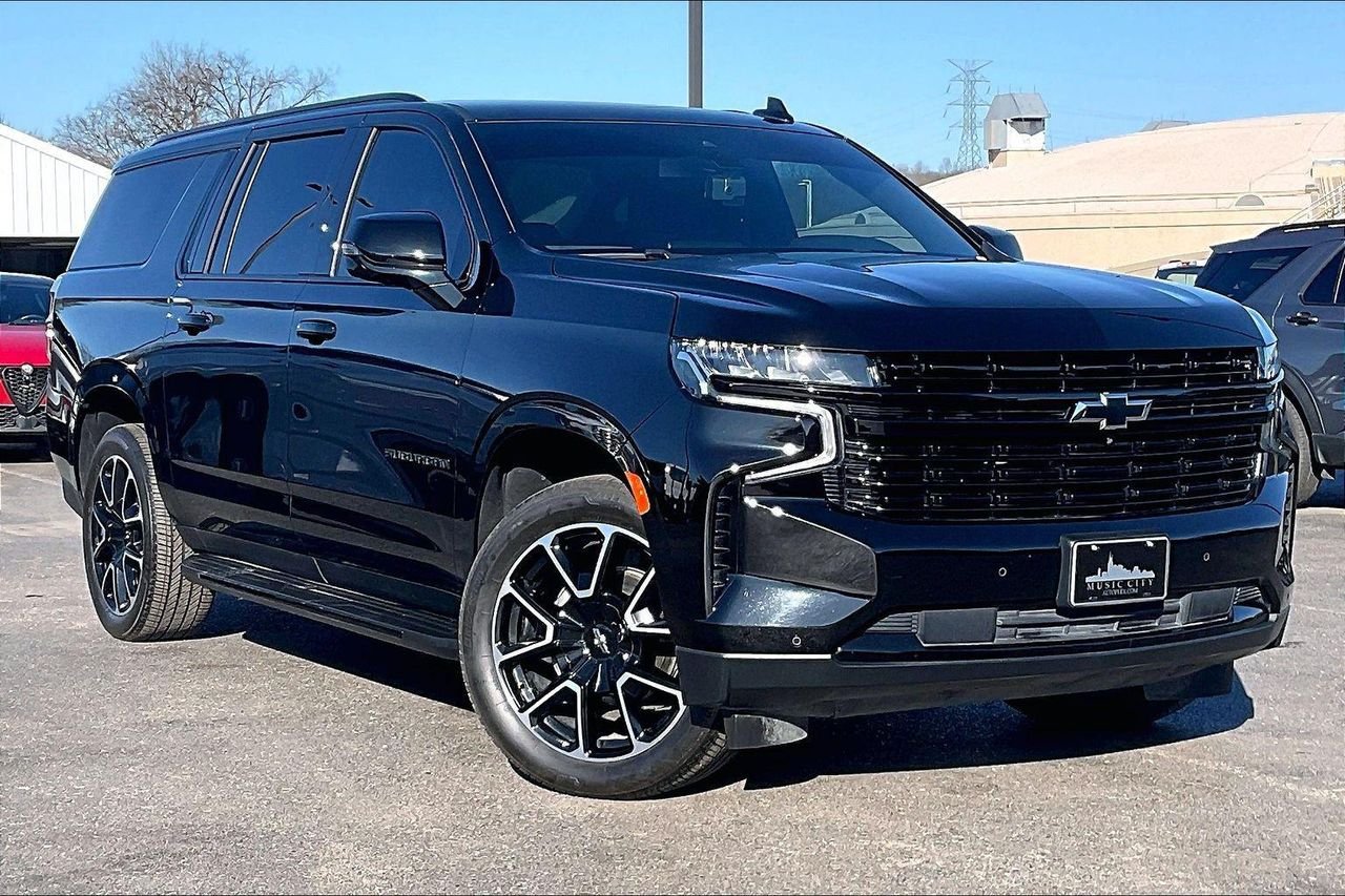 Used 2024 Black Chevrolet 4WD RST image 32