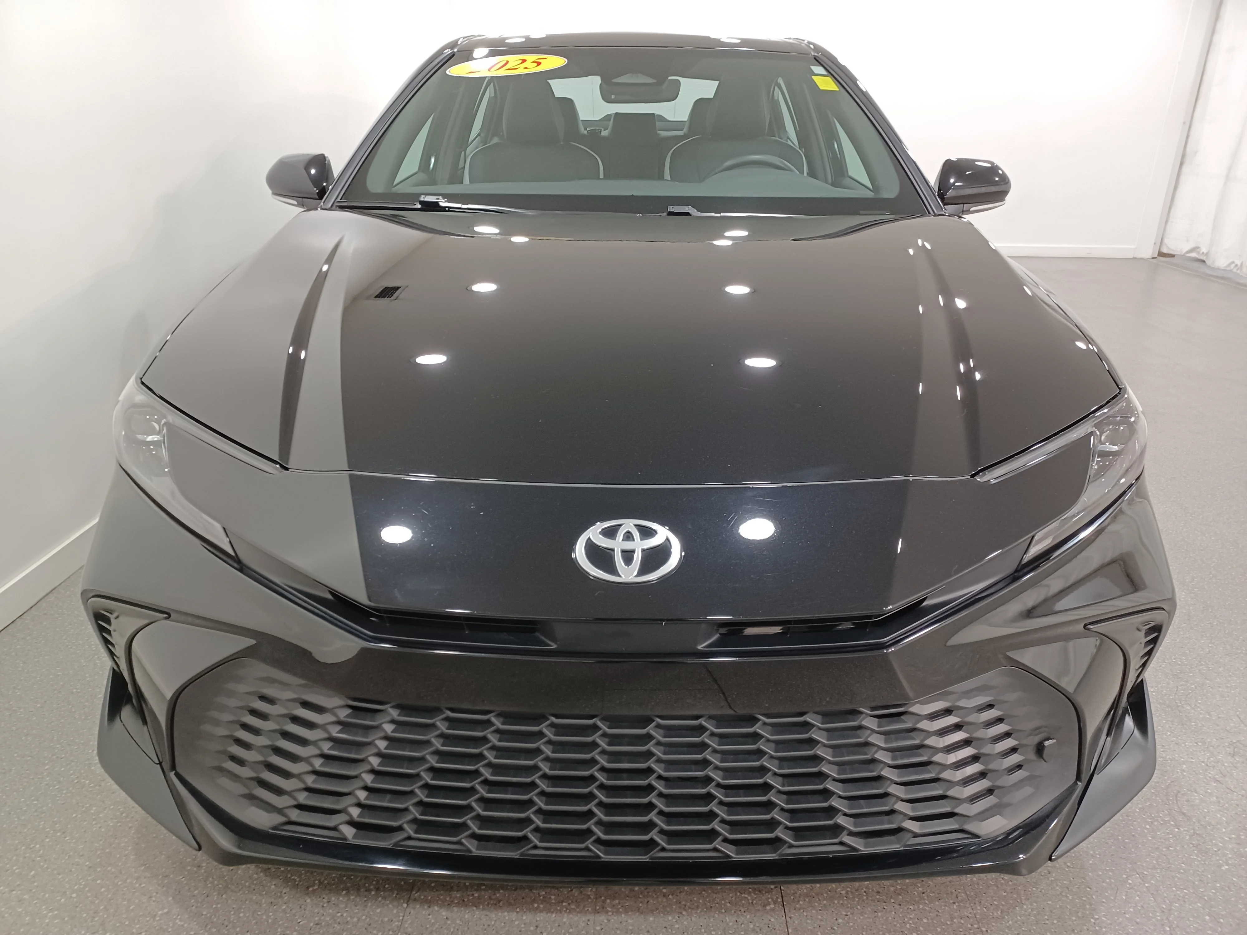 Certified Used 2025 Midnight Black Metallic Toyota SE Hybrid AWD*Great on Fuel! | Adaptive Cruise | Htd Leather | Sunroof | Htd Wheel | Lane Keeping image 3
