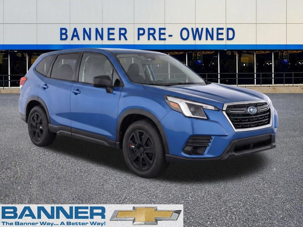 2023 Subaru Forester Base