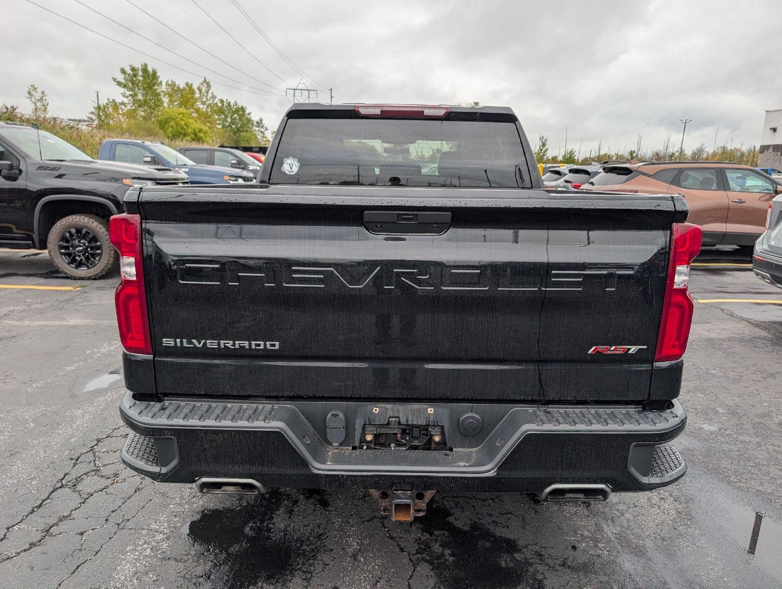 Used 2021 Black Chevrolet RST image 7
