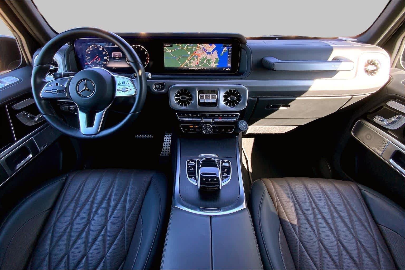 Used 2022 MANUFAKTUR Mystic Brown Metallic Mercedes-Benz G 550 image 16