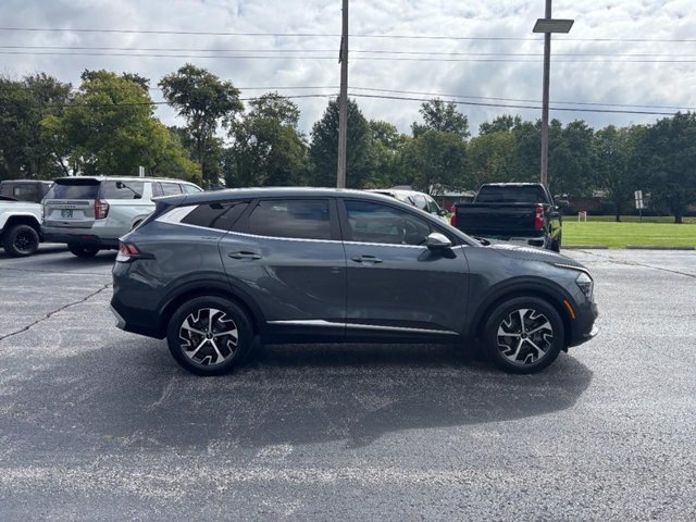 2024 Kia Sportage EX - Photo 6