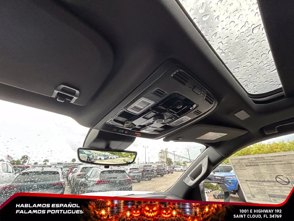 2026 GMC Yukon AT4 - Photo 35