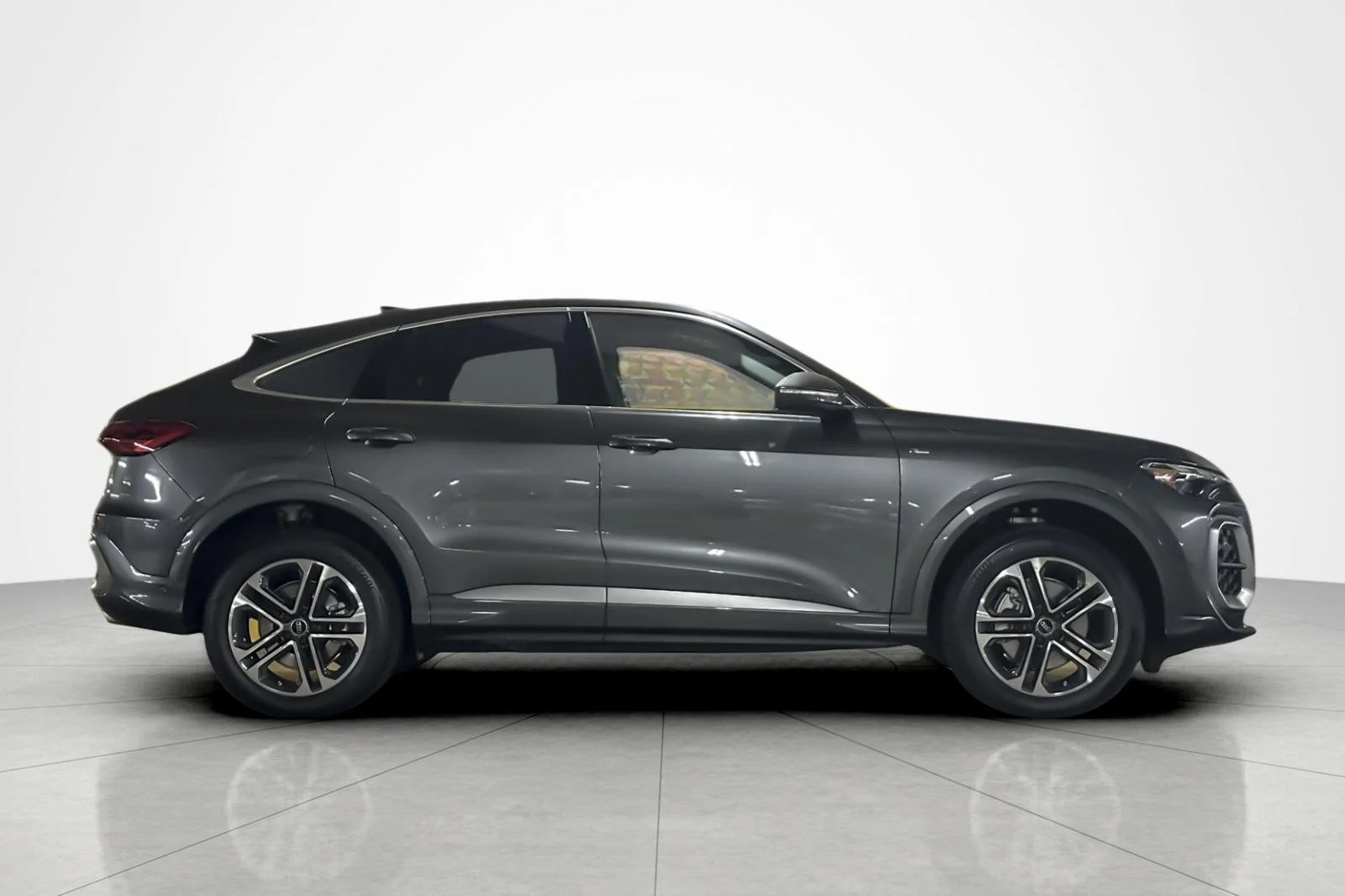 New 2026 Daytona Gray Metallic Audi Premium 2.0 TFSI quattro image 7
