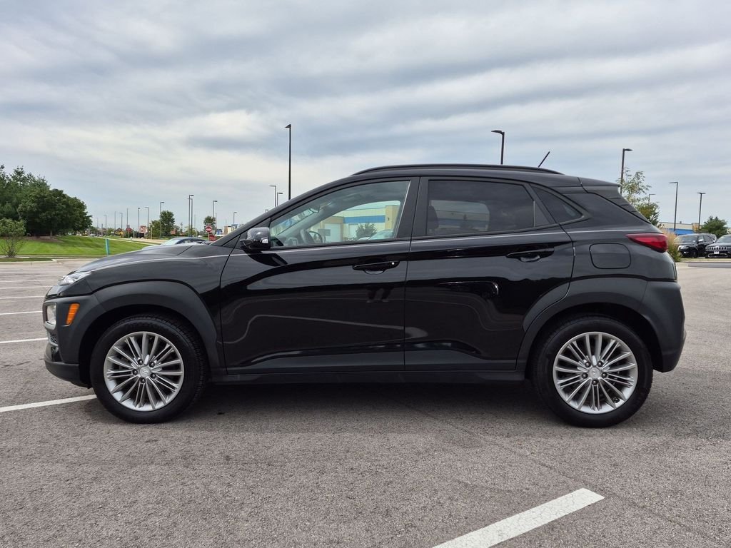 Certified Used 2021 Black Hyundai SEL image 4