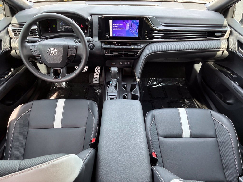 Used 2025 Gray Toyota SE image 5