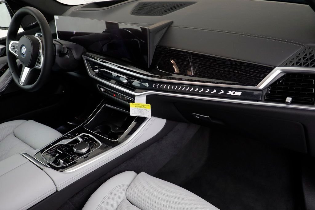 New 2026 Brooklyn Grey Metallic BMW xDrive50e image 21