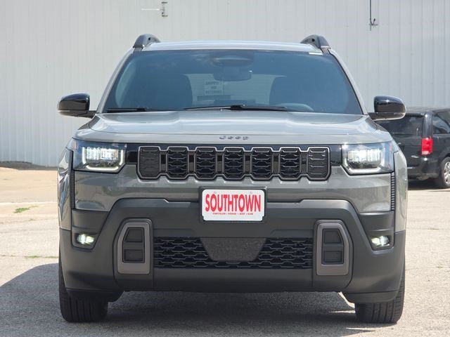 New 2026 Sting-Gray Clear-Coat Exterior Paint Jeep Limited image 2