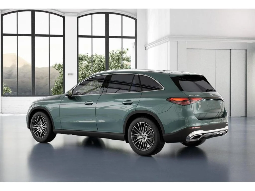 New 2026 Silver Mercedes-Benz GLC 300 image 30