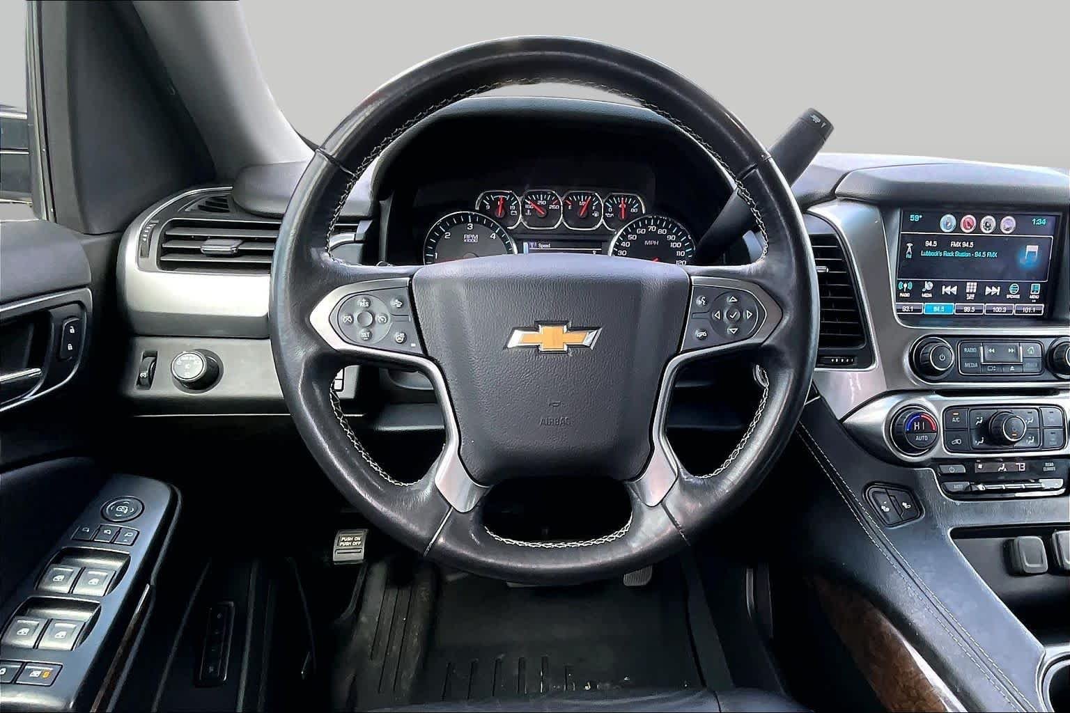 Used 2019 Summit White Chevrolet LT image 6