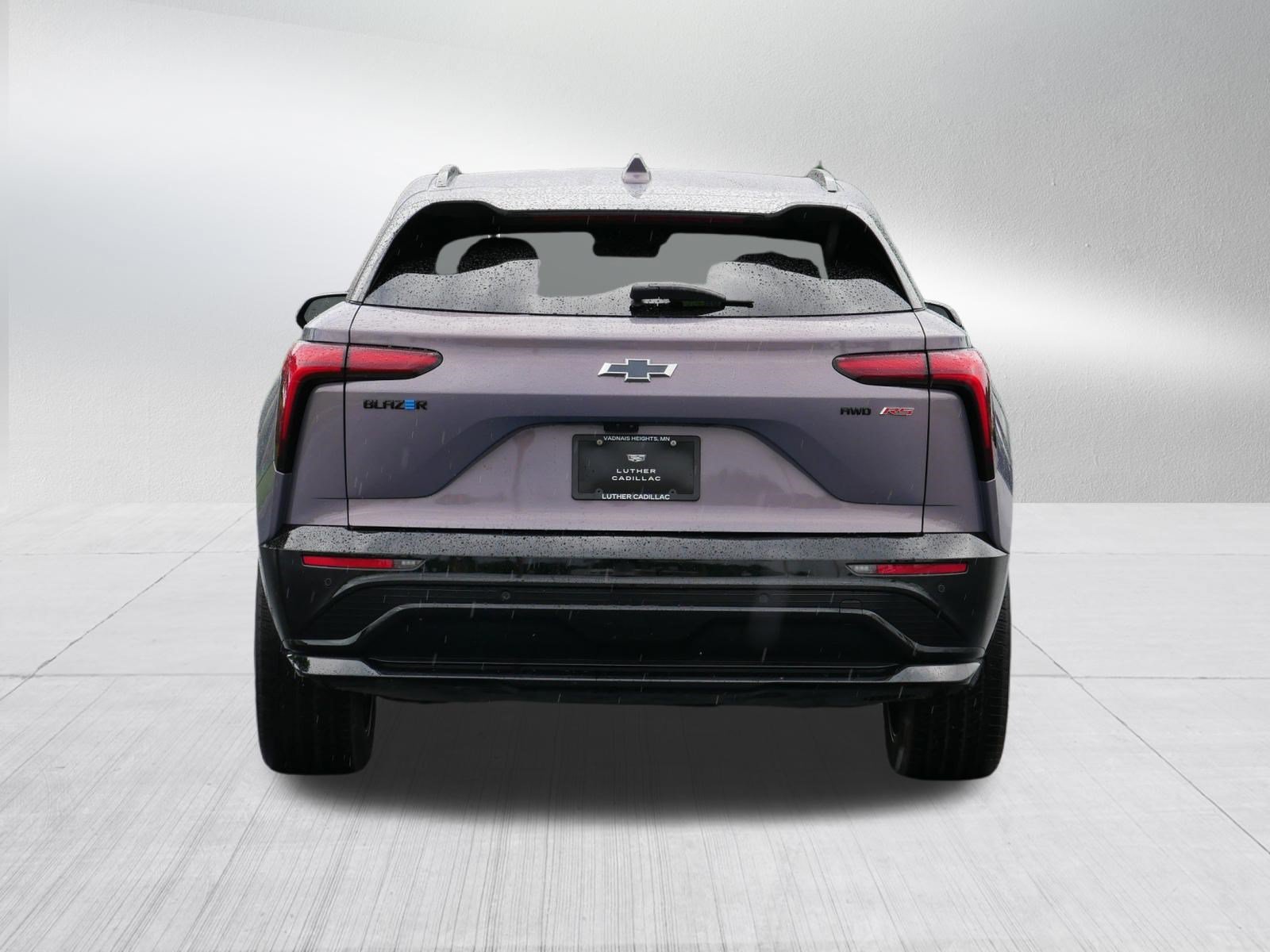 Used 2024 Galaxy Gray Metallic Chevrolet RS image 6