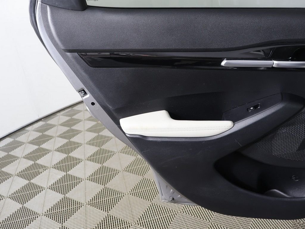 2023 Kia Seltos SX - Photo 25