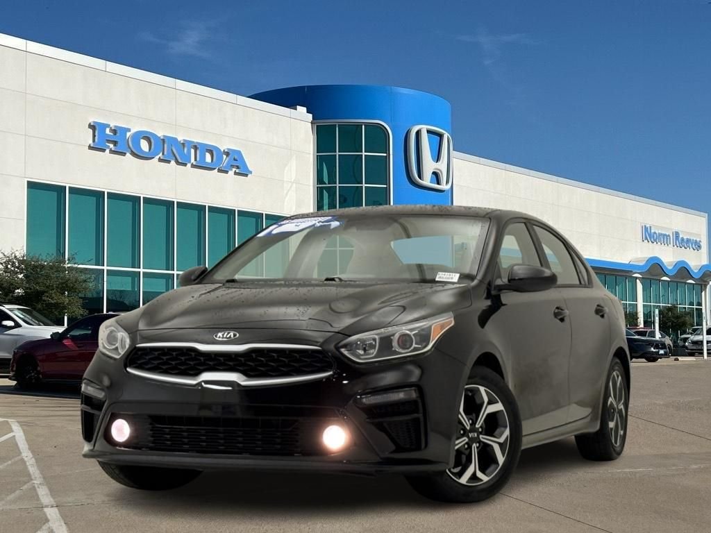 2019 Kia Forte LXS AT's photo