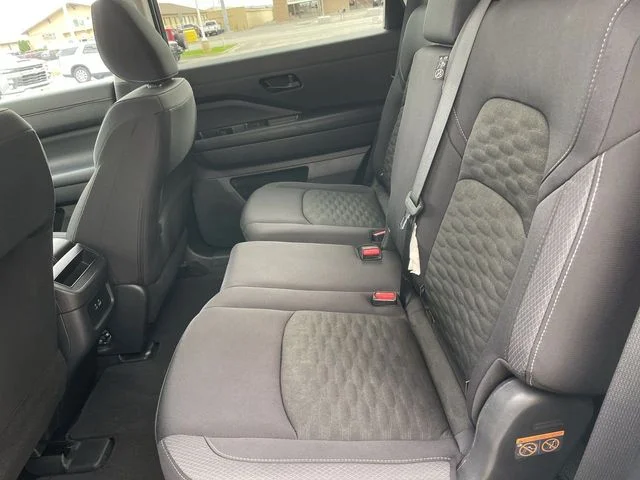 Used 2024 White Nissan S image 21