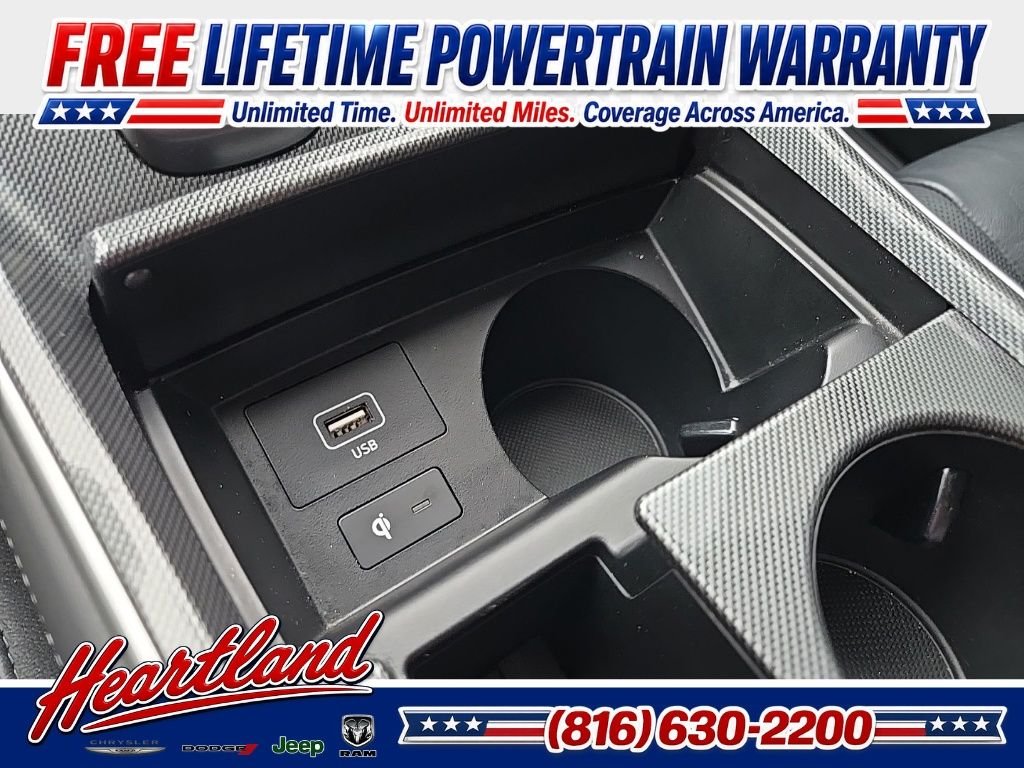 Used 2022 Black Hyundai Limited image 61